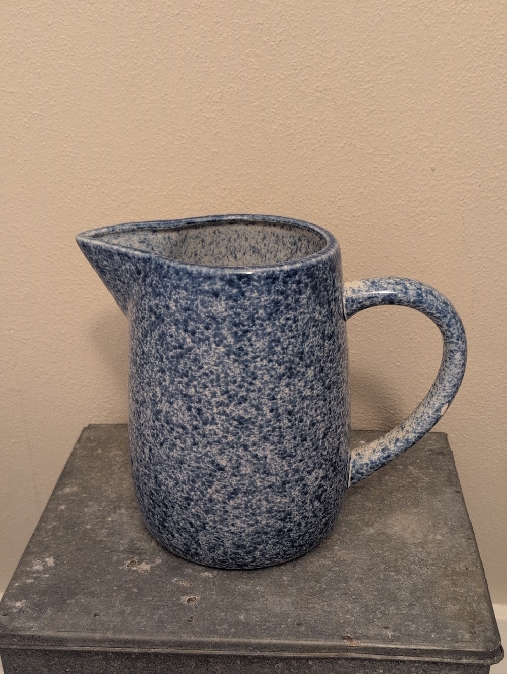 Vintage Emporium Of Maine Country Life Stoneware Pitcher Blue Folk Art